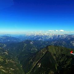 Flugwegposition um 14:46:05: Aufgenommen in der Nähe von Gemeinde Ebensee, 4802 Ebensee, Österreich in 2141 Meter